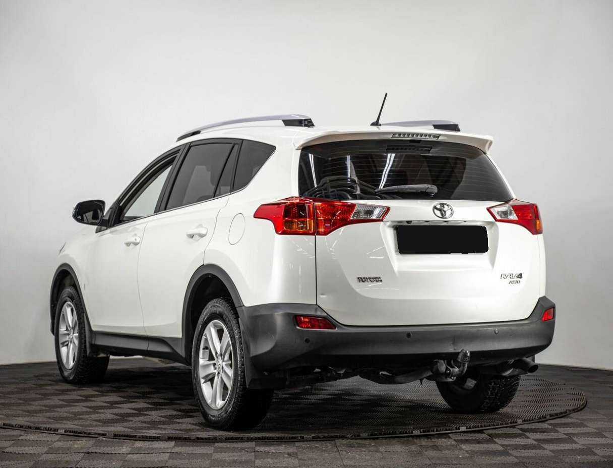 Toyota RAV4, 2014 - фото №4