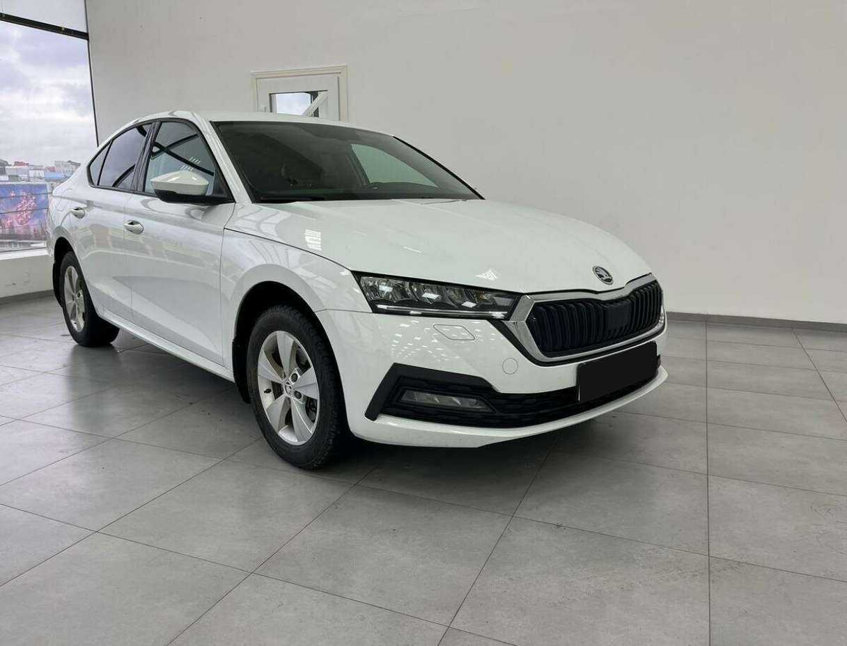 Skoda Octavia, 2021 - фото №3