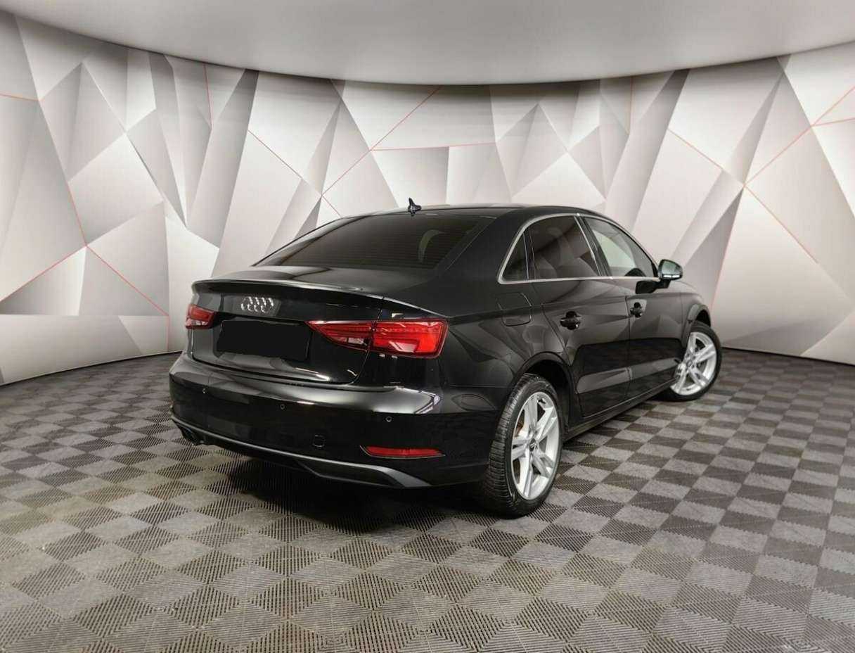 Audi A3, 2020 - фото №2
