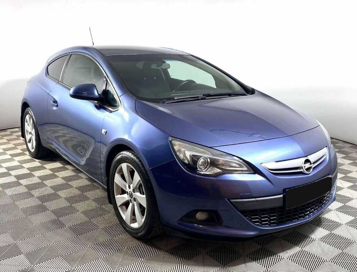Opel Astra GTC, 2013 - фото №3