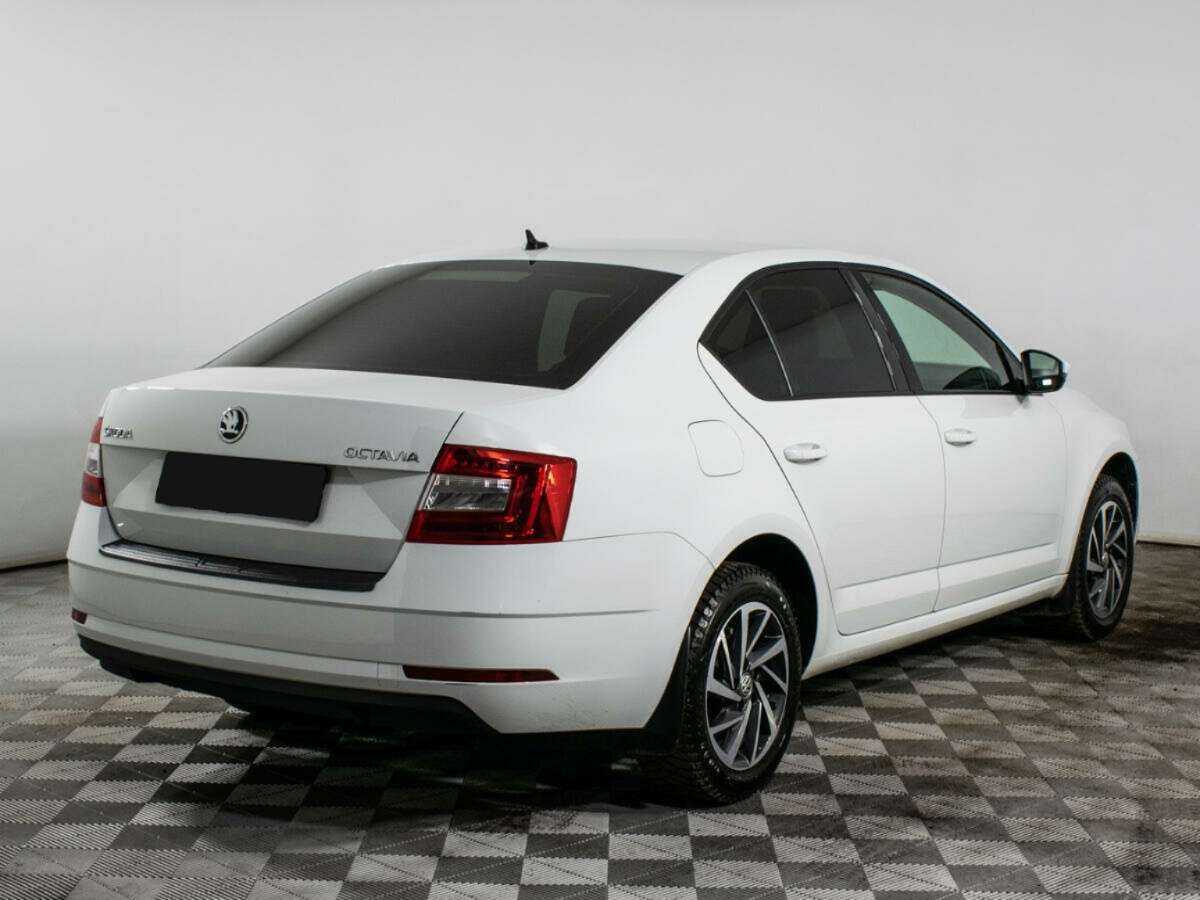 Skoda Octavia, 2020 - фото №4
