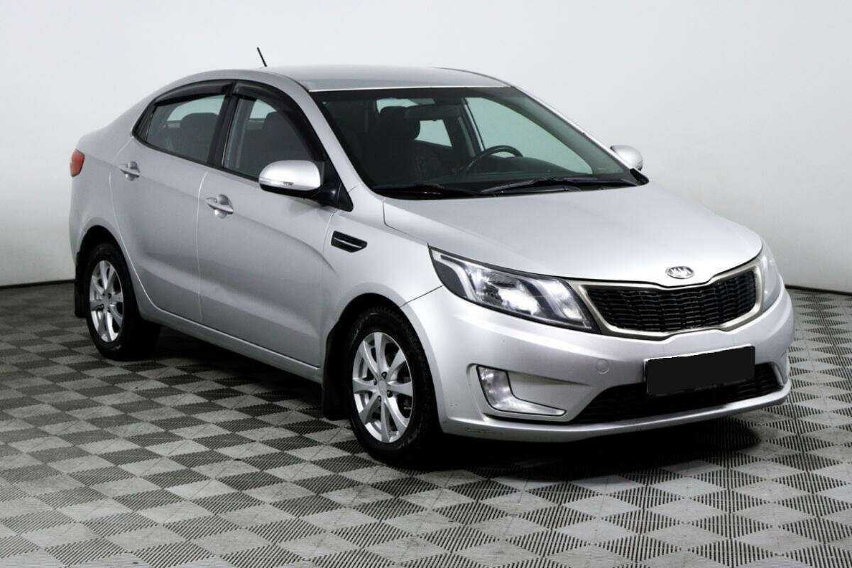 Kia Rio 5-speed, 2012 - фото №3