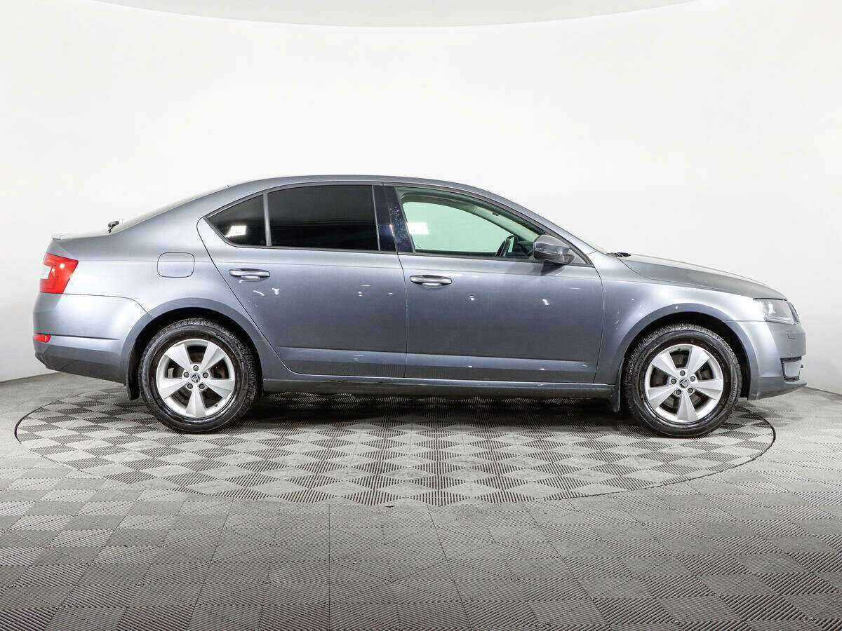Skoda Octavia, 2015 - фото №4