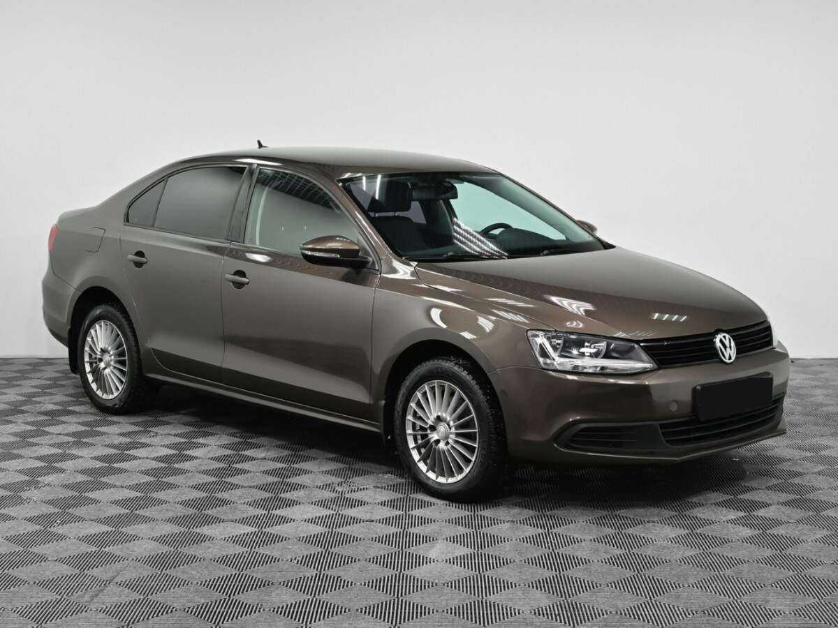 Volkswagen Jetta, 2013 - фото №3