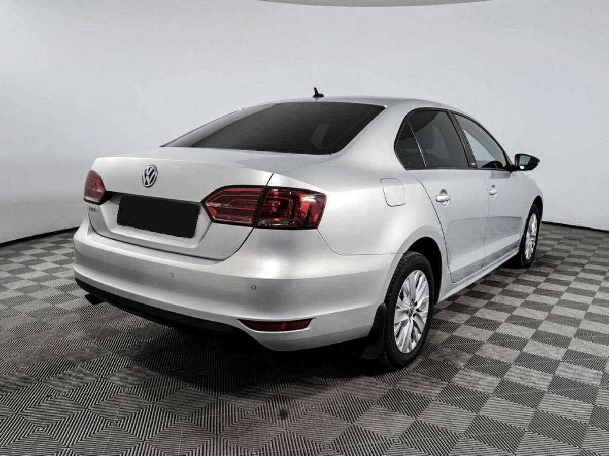Volkswagen Jetta, 2014 - фото №4