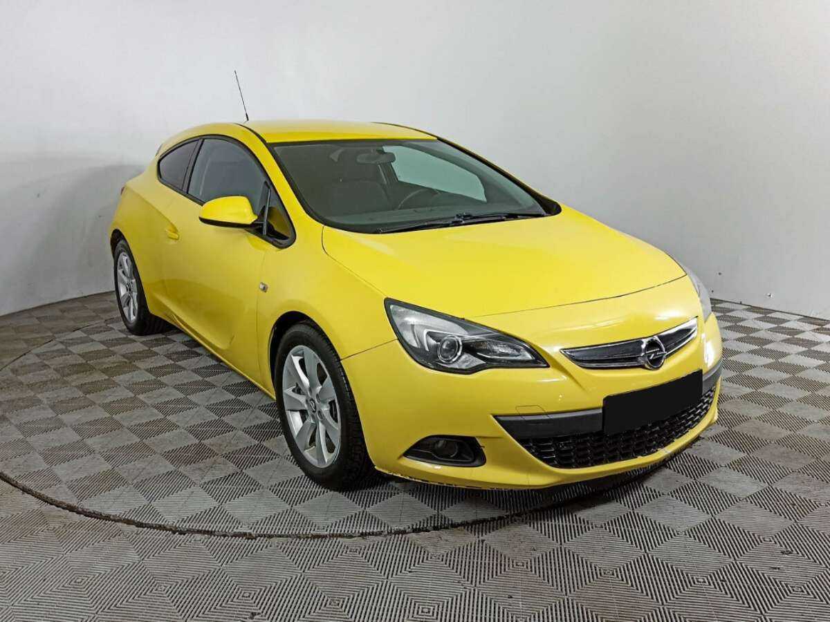 Opel Astra GTC, 2014 - фото №3