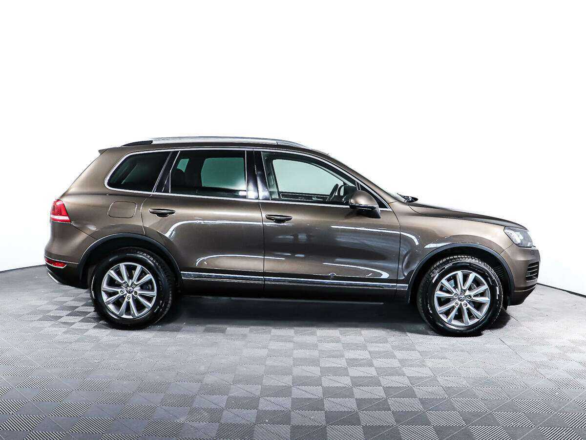 Volkswagen Touareg, 2013 - фото №4
