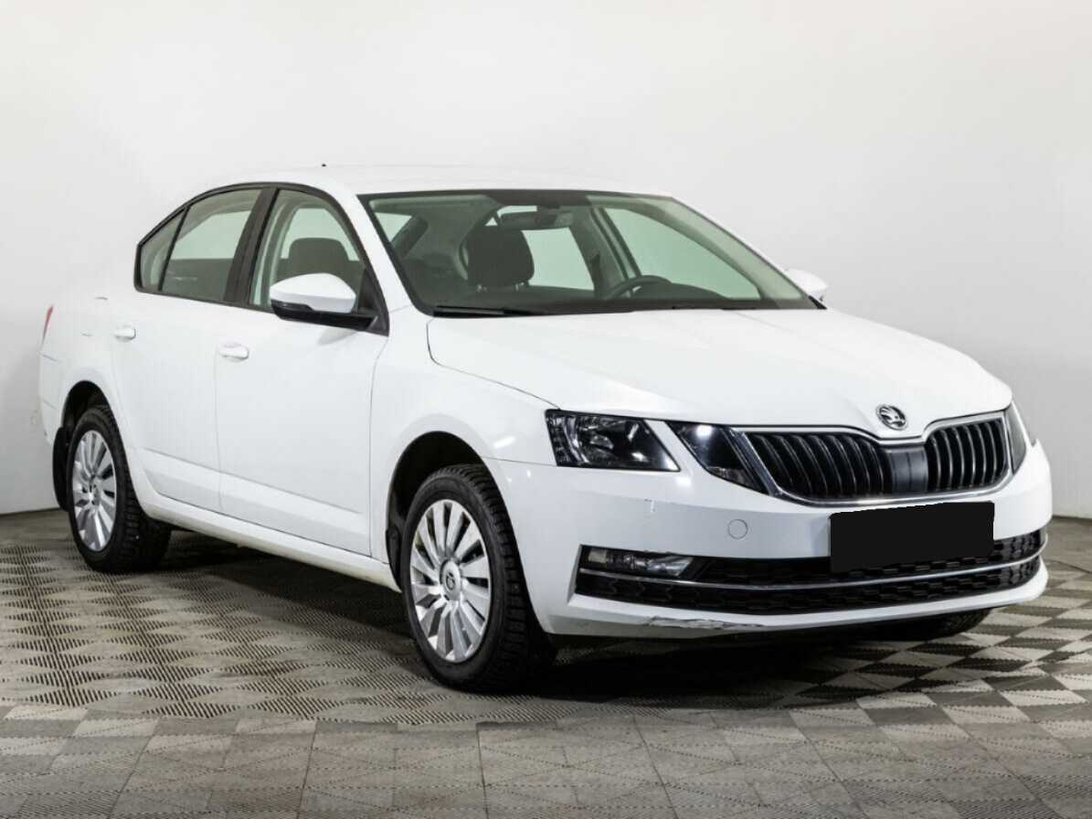 Skoda Octavia, 2018 - фото №3