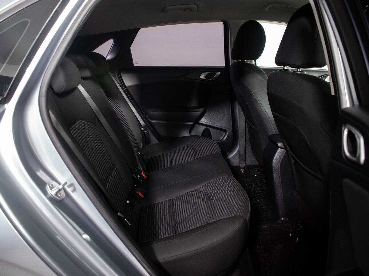 Kia Ceed, 2018 - фото №4