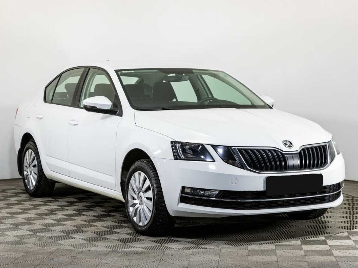 Skoda Octavia, 2018 - фото №3