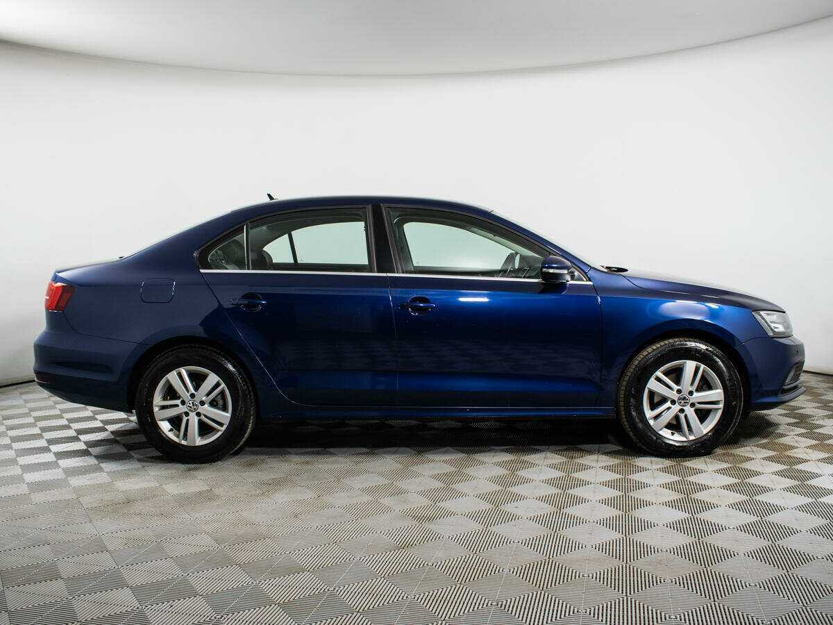 Volkswagen Jetta, 2015 - фото №4