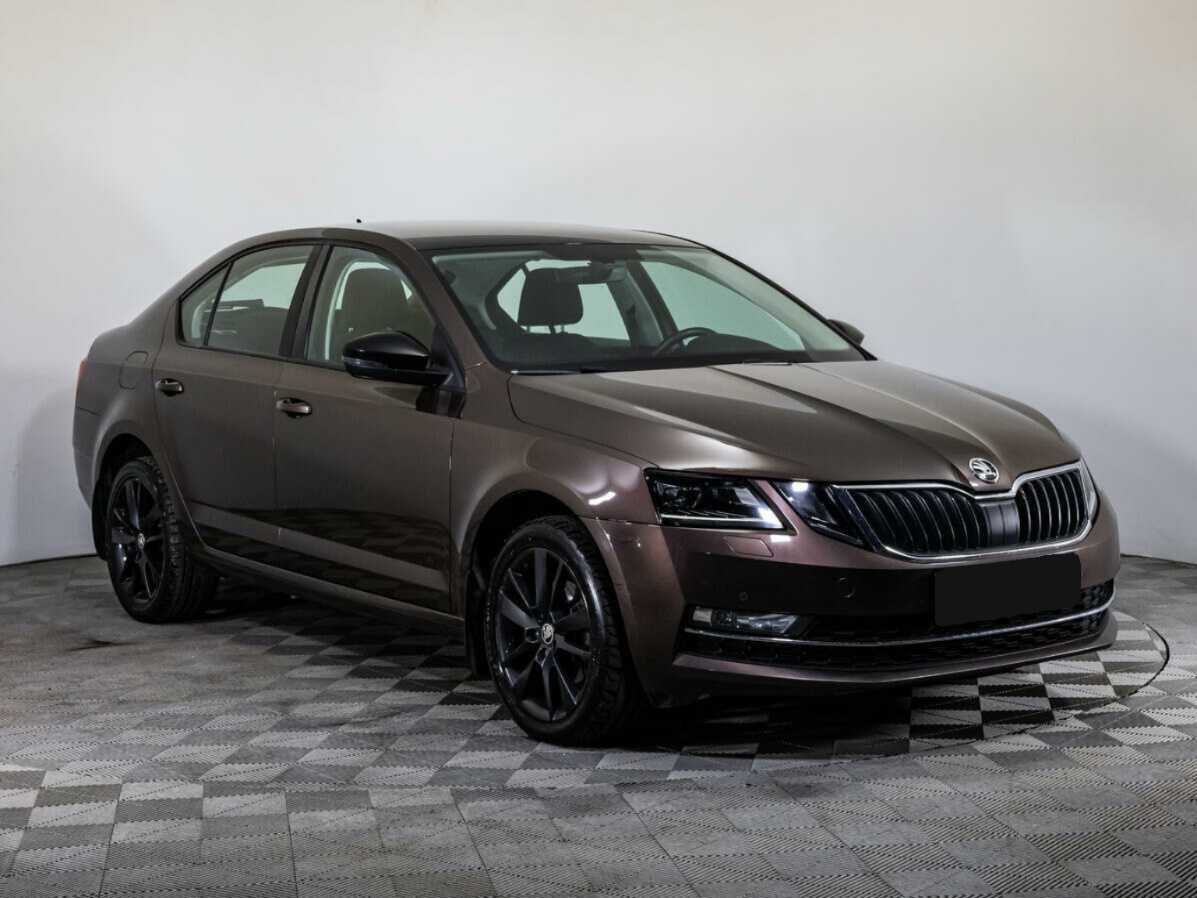 Skoda Octavia, 2018 - фото №3