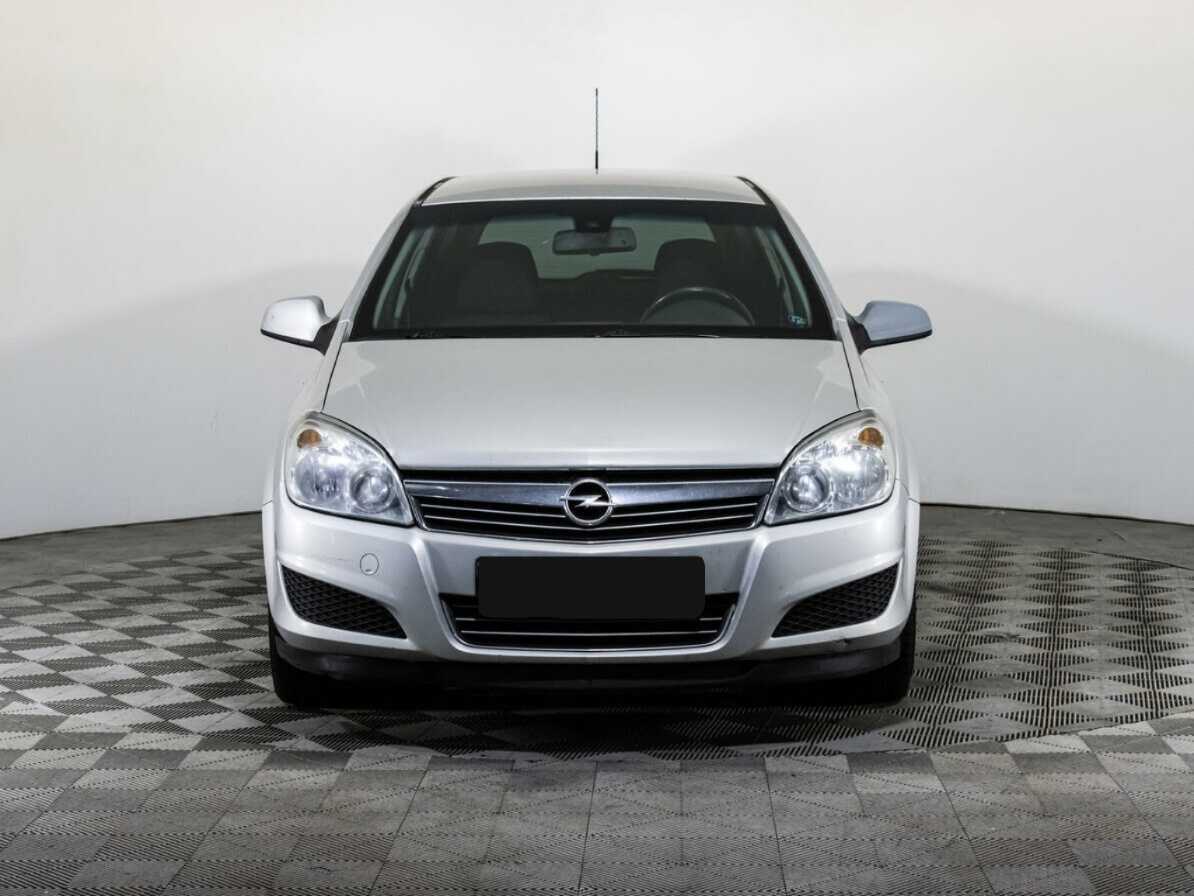 Opel Astra, 2012 - фото №2
