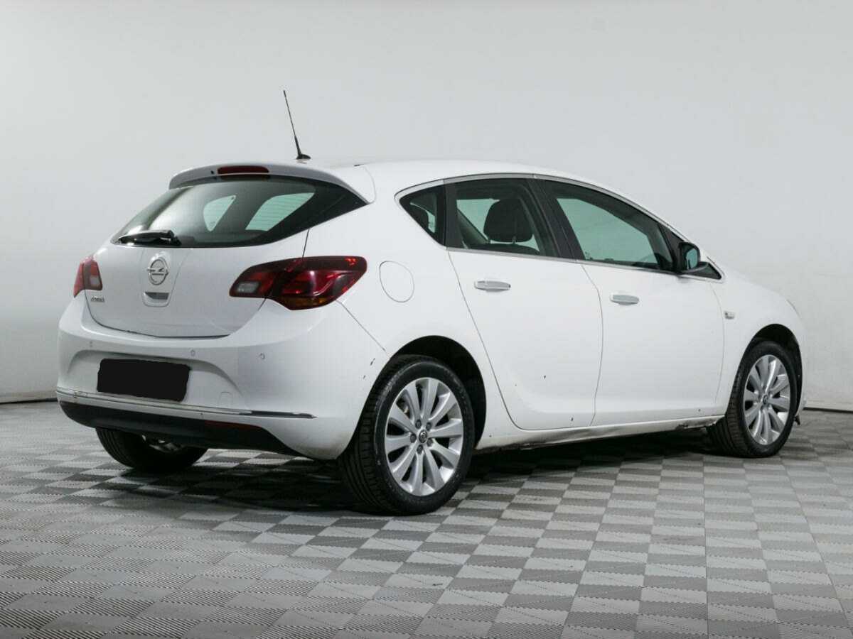 Opel Astra, 2013 - фото №4