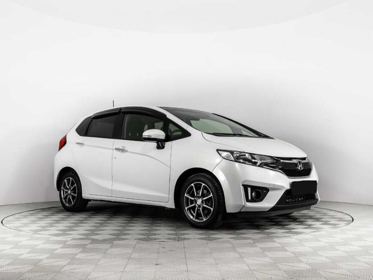 Honda Fit, 2015 - фото №3