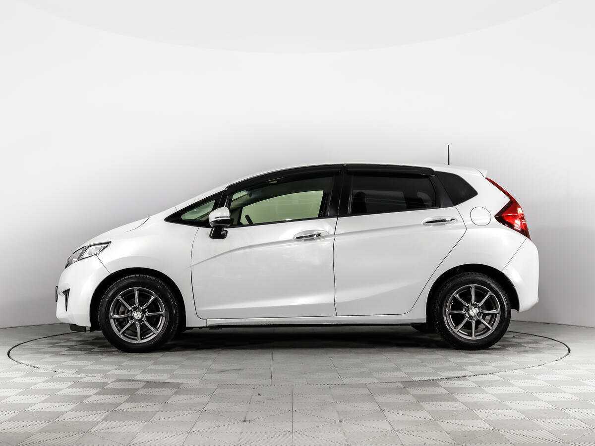 Honda Fit, 2015 - фото №4