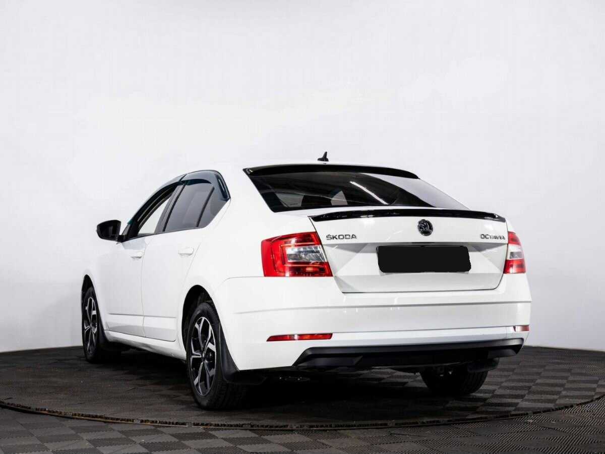 Skoda Octavia, 2018 - фото №4