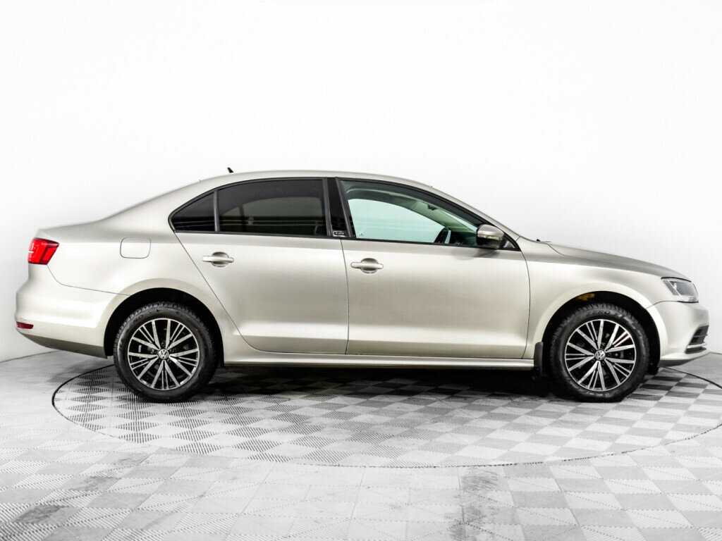 Volkswagen Jetta, 2016 - фото №4