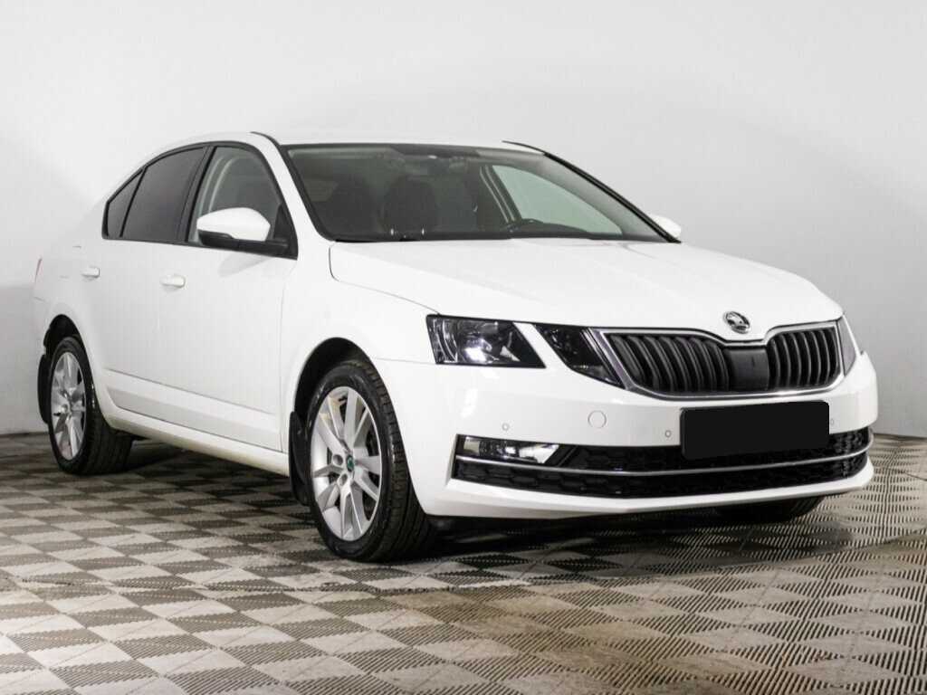 Skoda Octavia, 2018 - фото №3