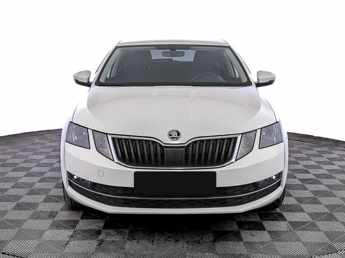 Skoda Octavia, 2020 - фото №2