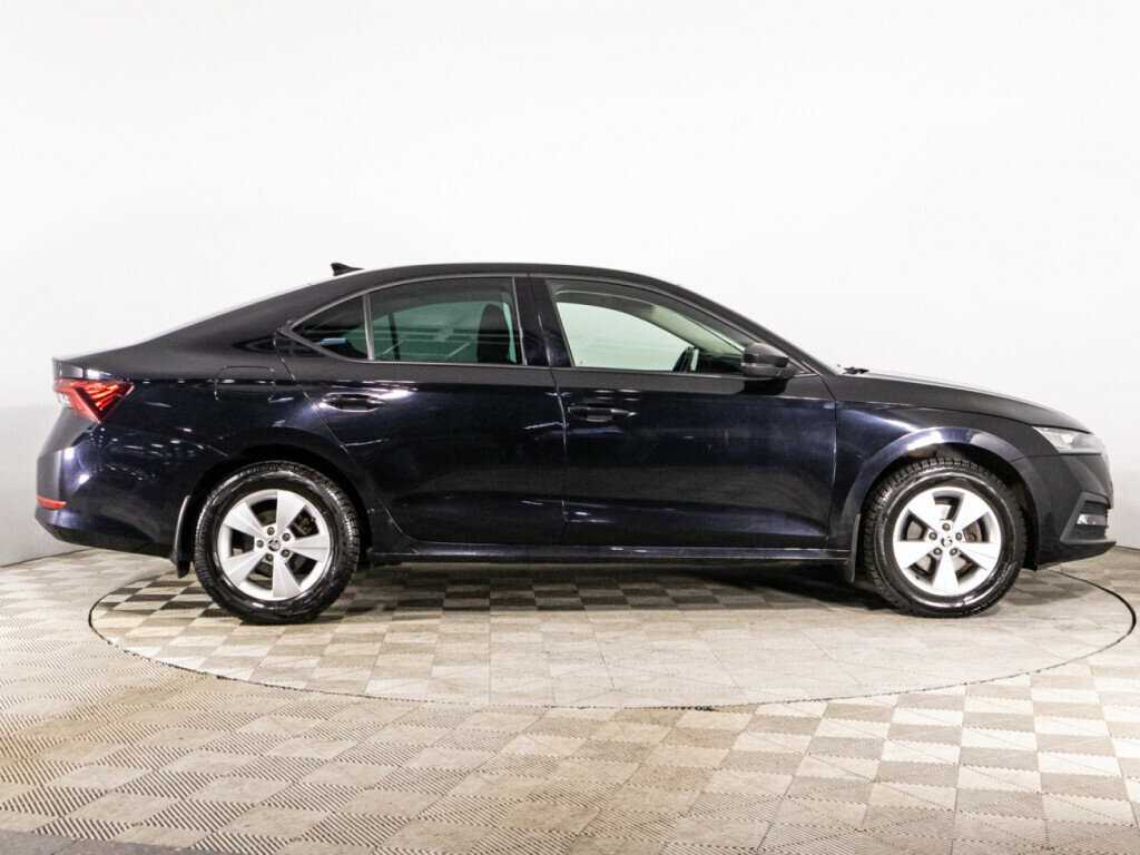 Skoda Octavia, 2020 - фото №4