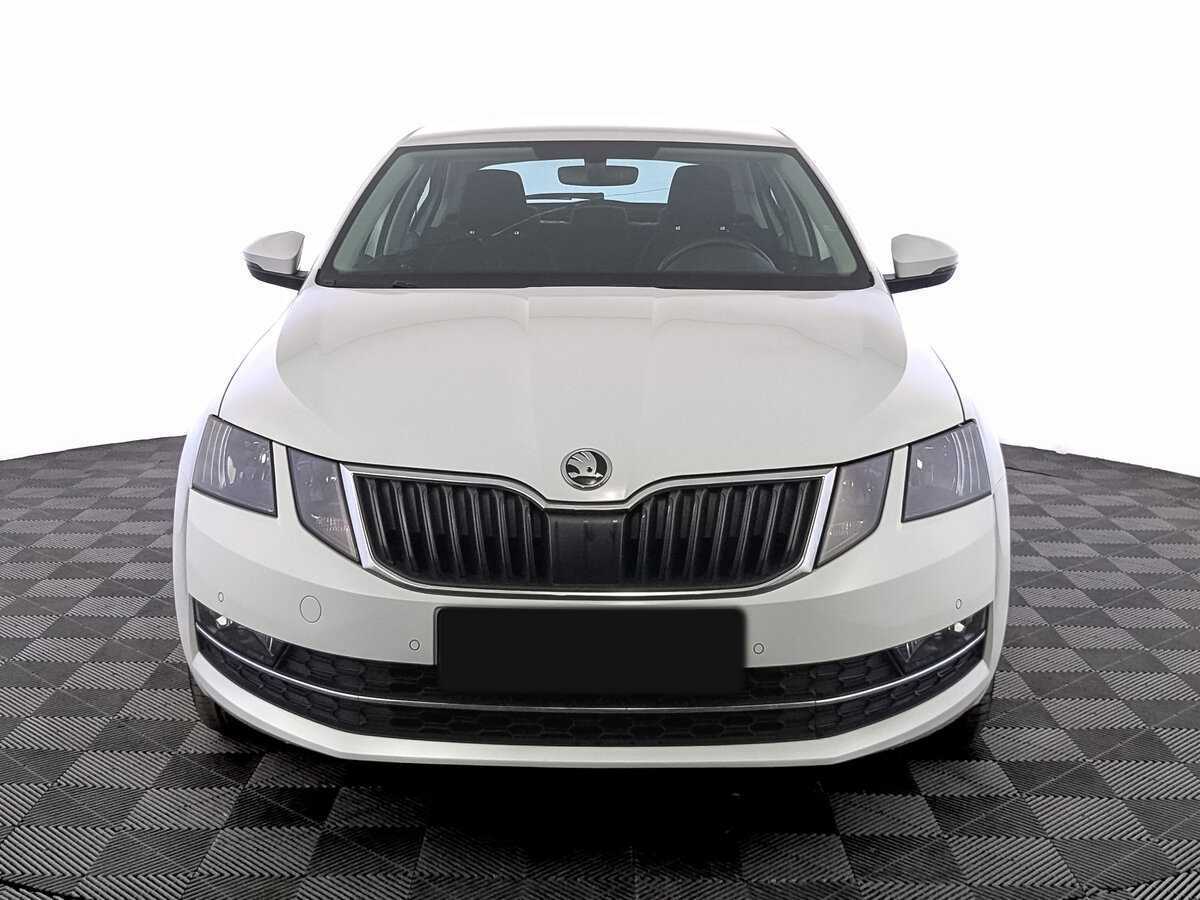 Skoda Octavia, 2020 - фото №2