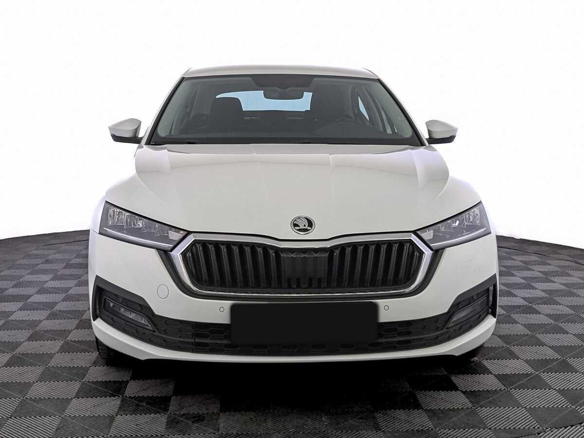 Skoda Octavia, 2021 - фото №2