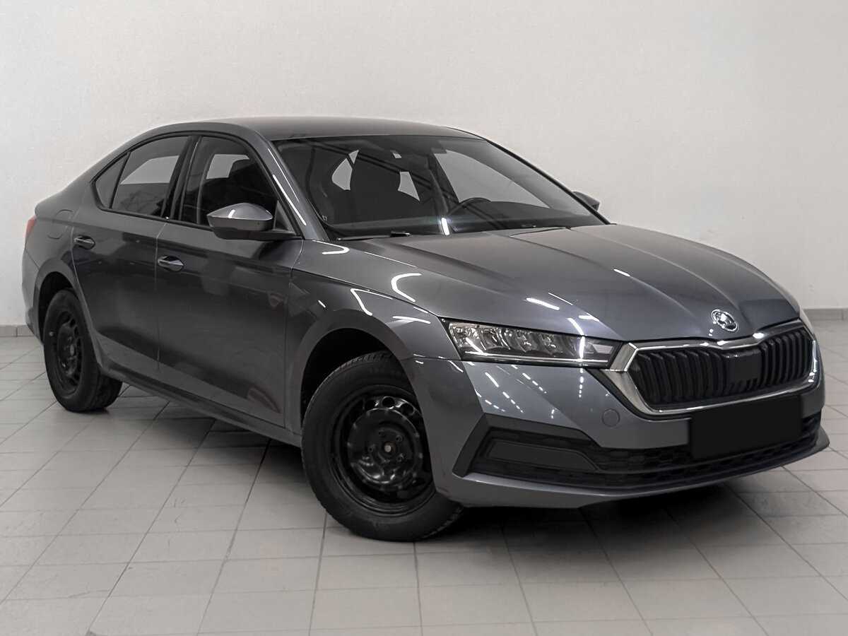 Skoda Octavia, 2021 - фото №3
