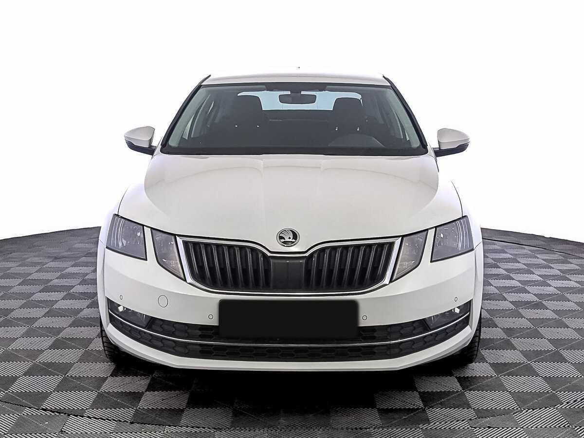 Skoda Octavia, 2018 - фото №2