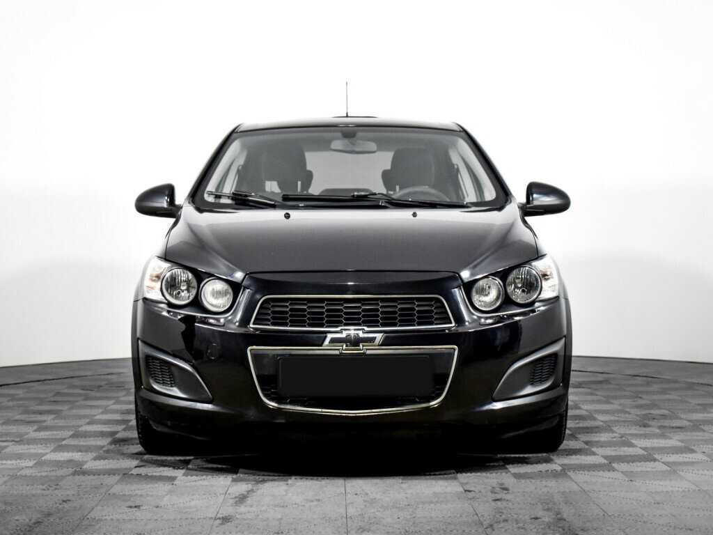 Chevrolet Aveo, 2013 - фото №2