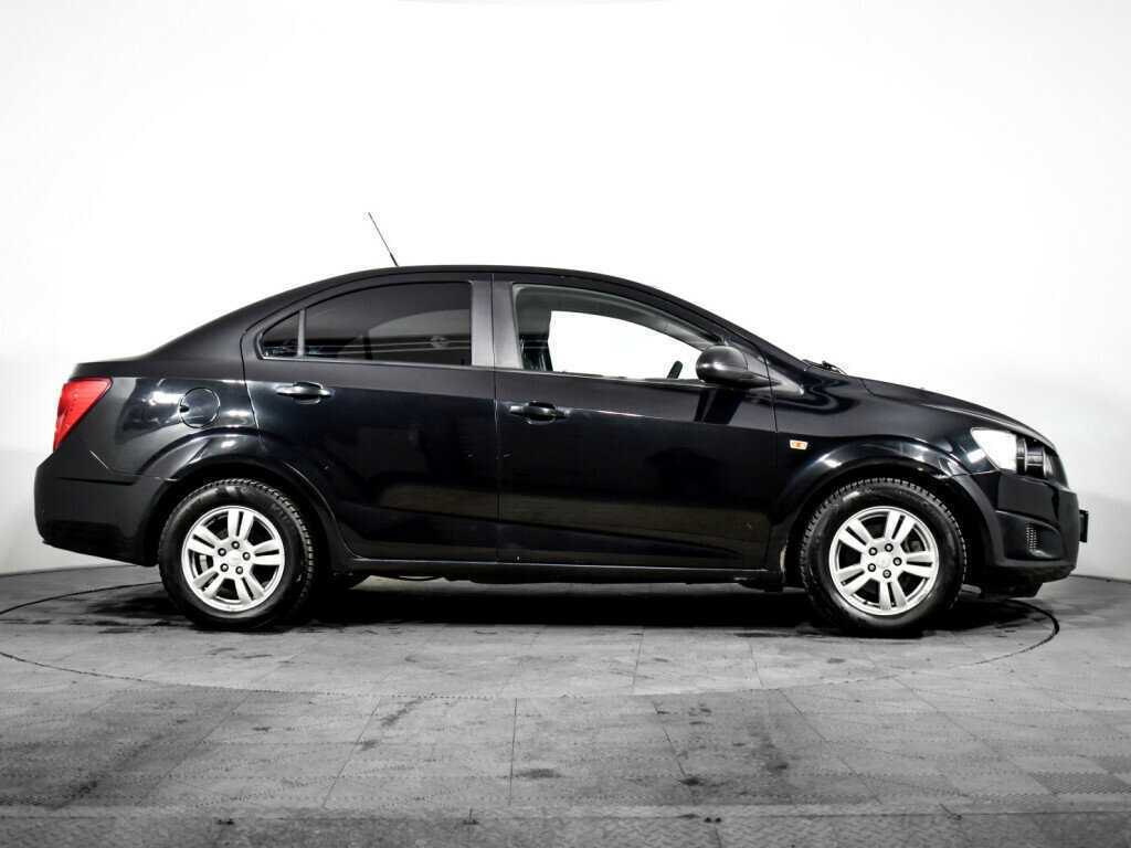 Chevrolet Aveo, 2013 - фото №4
