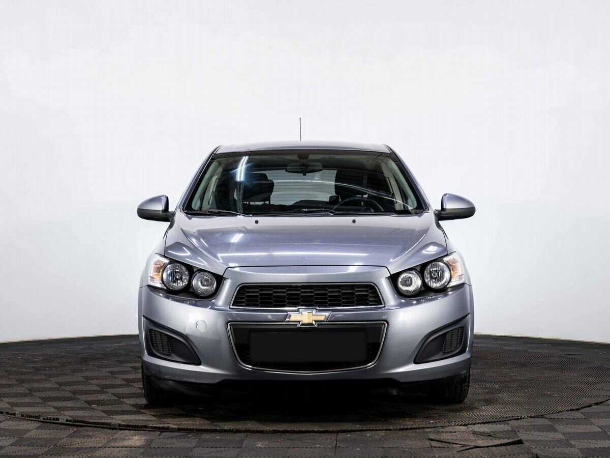 Chevrolet Aveo, 2014 - фото №2
