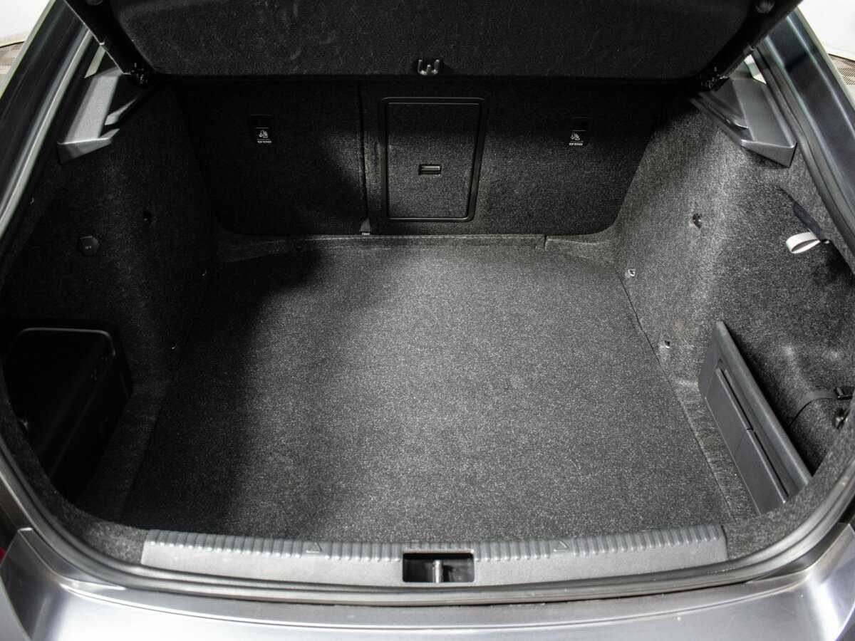 Skoda Octavia, 2019 - фото №4