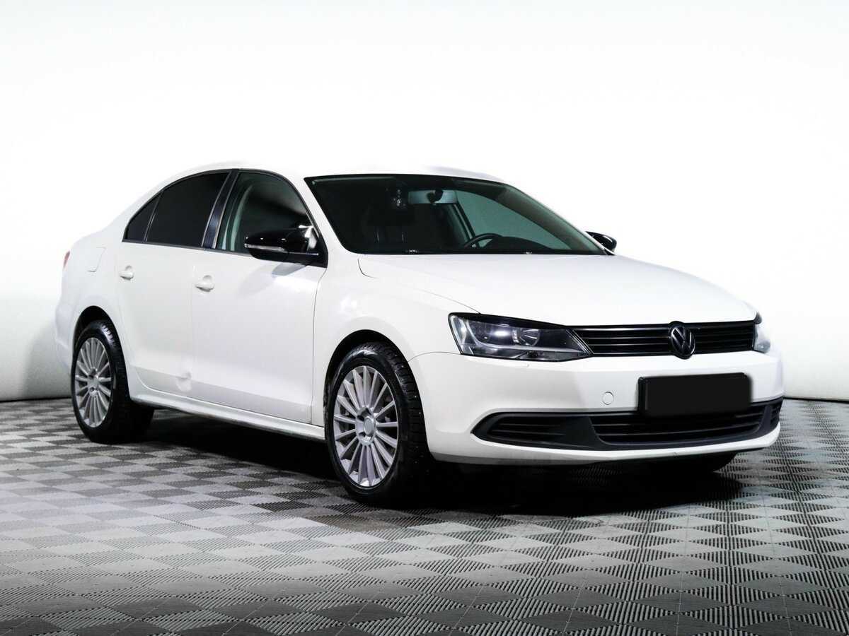 Volkswagen Jetta, 2013 - фото №3