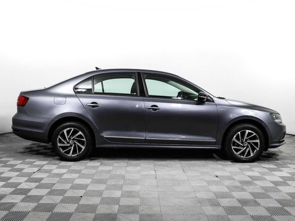 Volkswagen Jetta, 2017 - фото №4