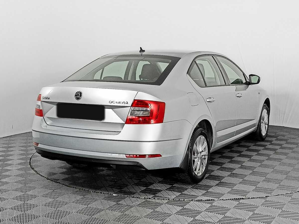 Skoda Octavia, 2018 - фото №4