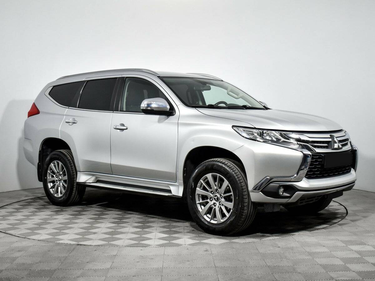 Mitsubishi Pajero Sport, 2018 - фото №3