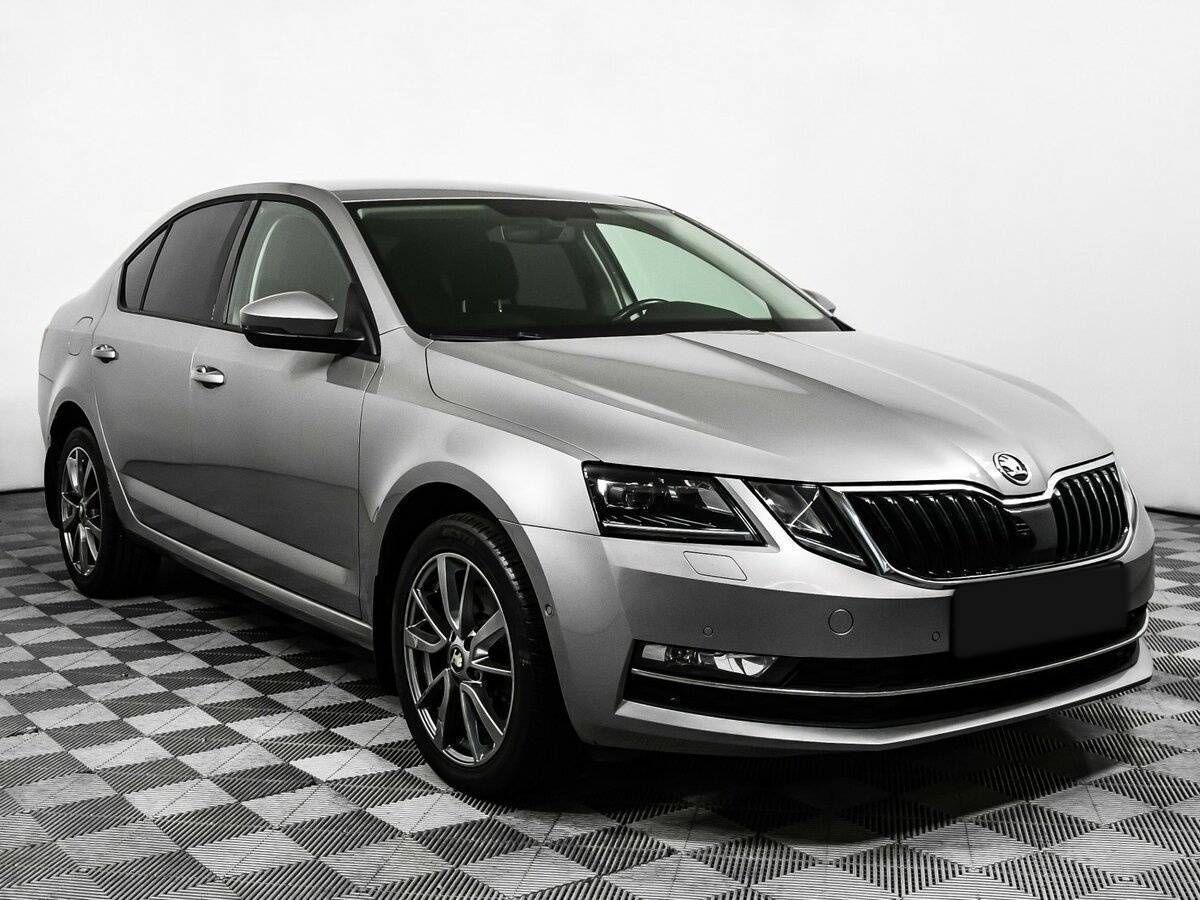 Skoda Octavia, 2018 - фото №3