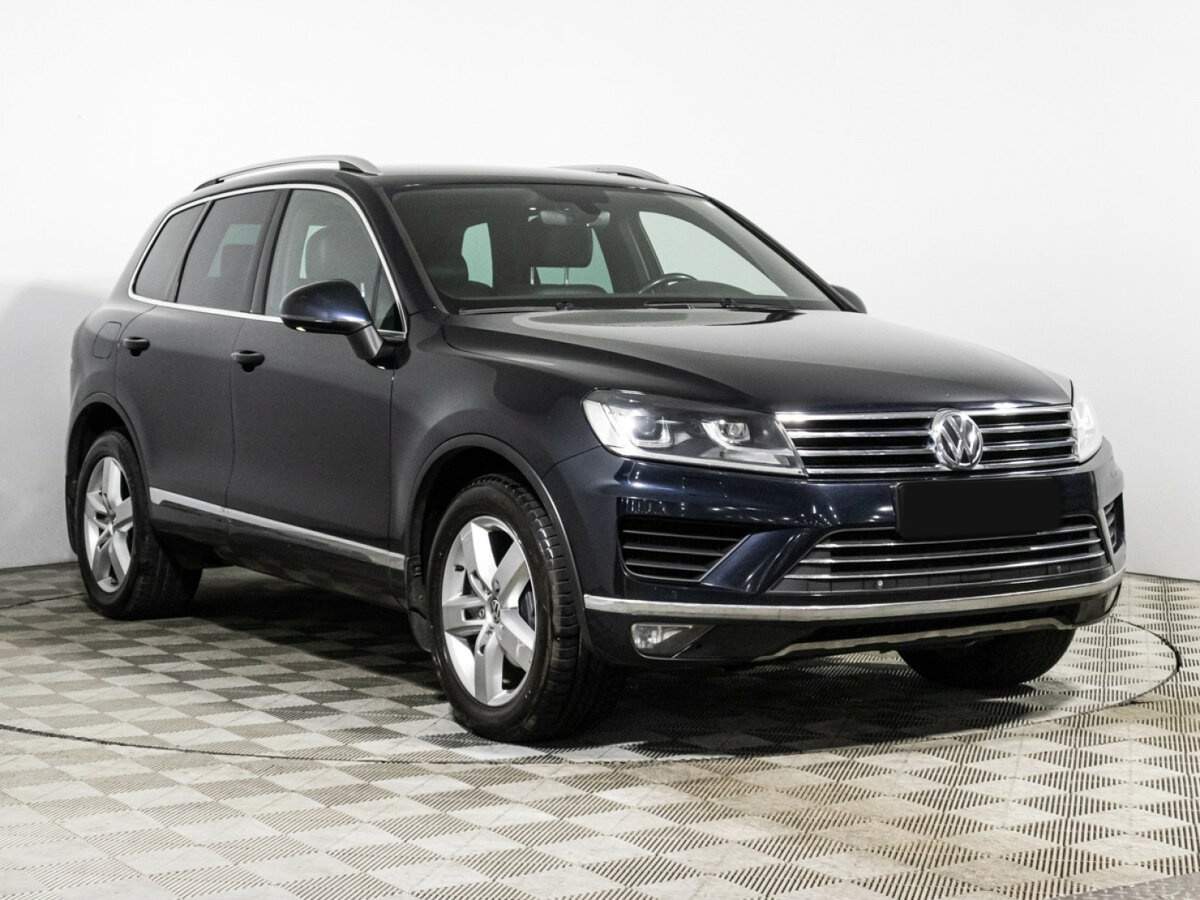 Volkswagen Touareg, 2016 - фото №3