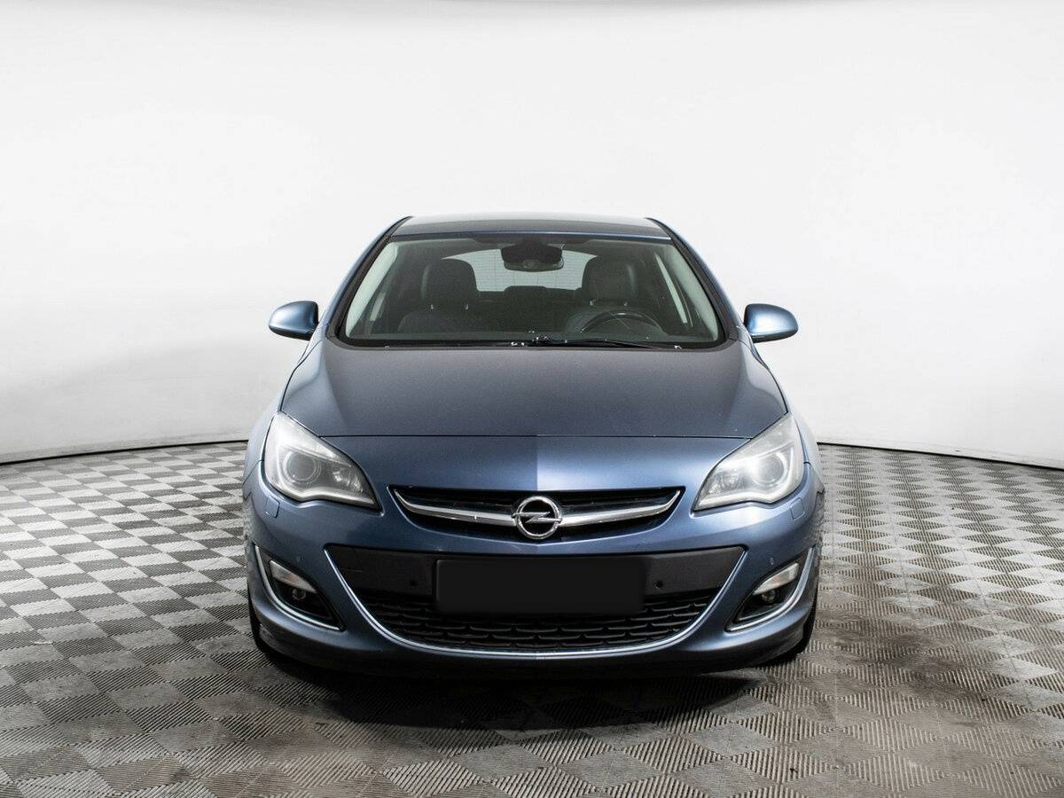 Opel Astra, 2013 - фото №2