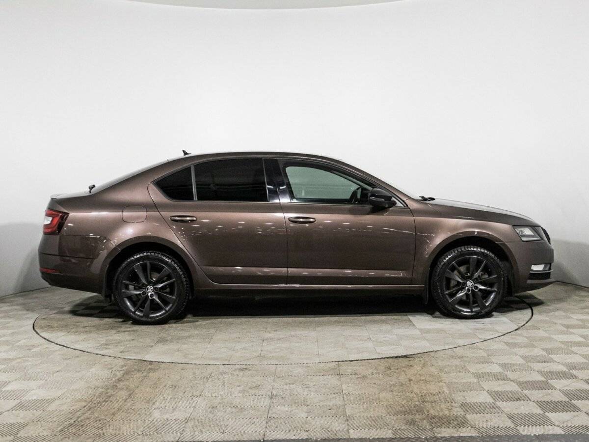 Skoda Octavia, 2018 - фото №4