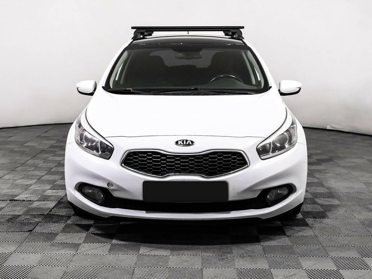 Kia Ceed, 2012 - фото №2