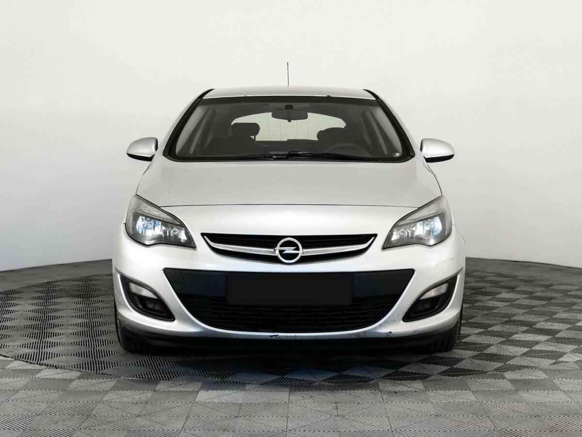 Opel Astra, 2013 - фото №2