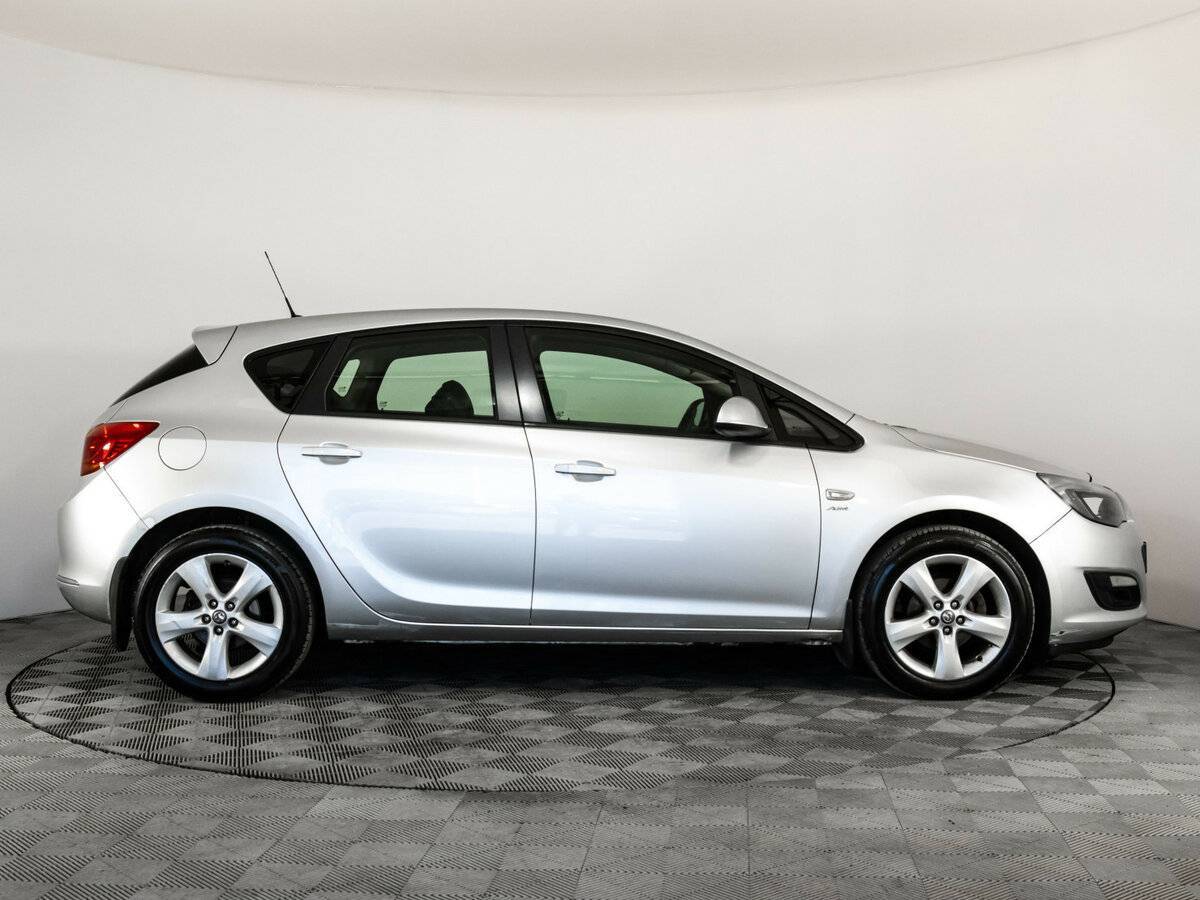 Opel Astra, 2013 - фото №4