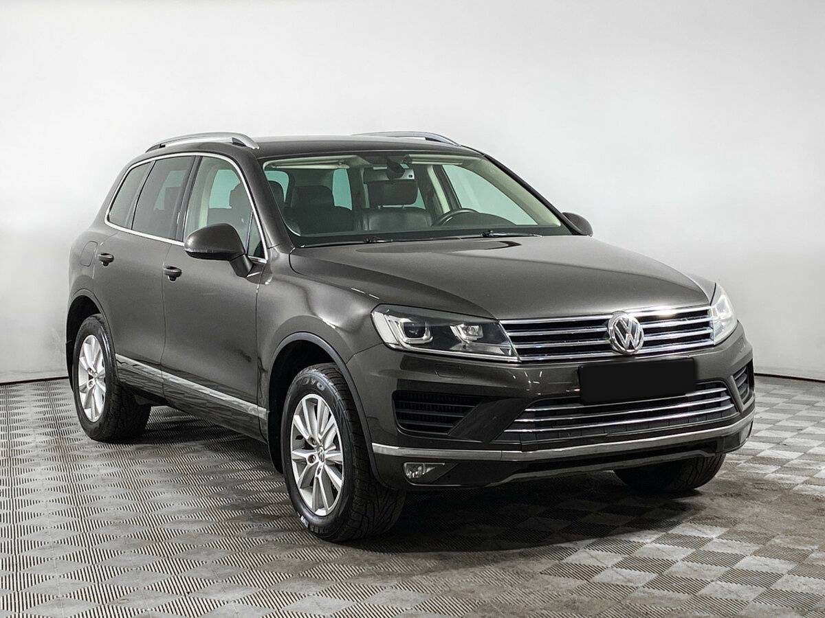 Volkswagen Touareg II Рестайлинг, 2015 - фото №3