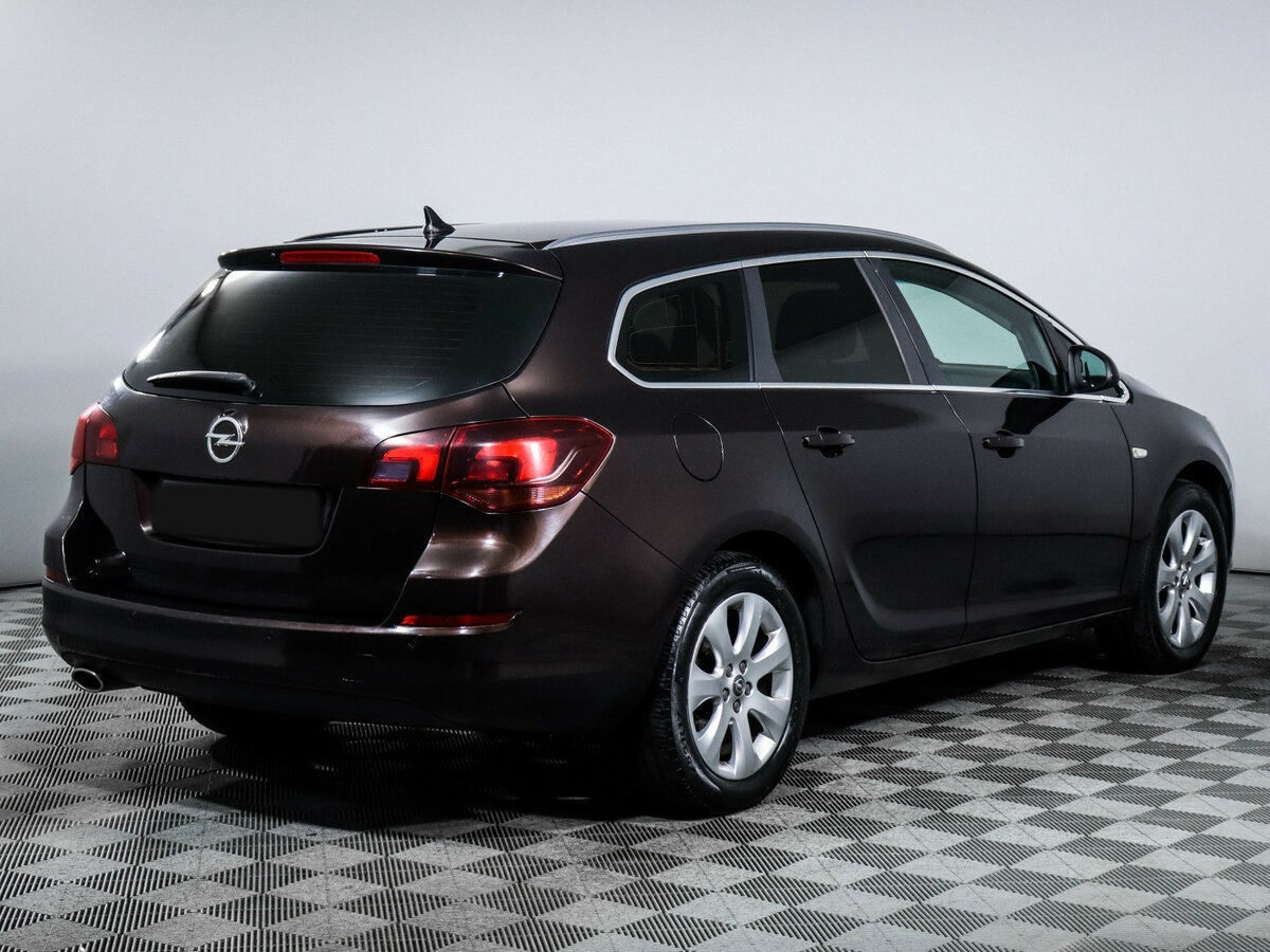Opel Astra J, 2012 - фото №4