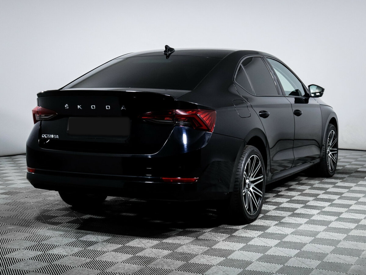 Skoda Octavia IV (A8), 2020 - фото №4