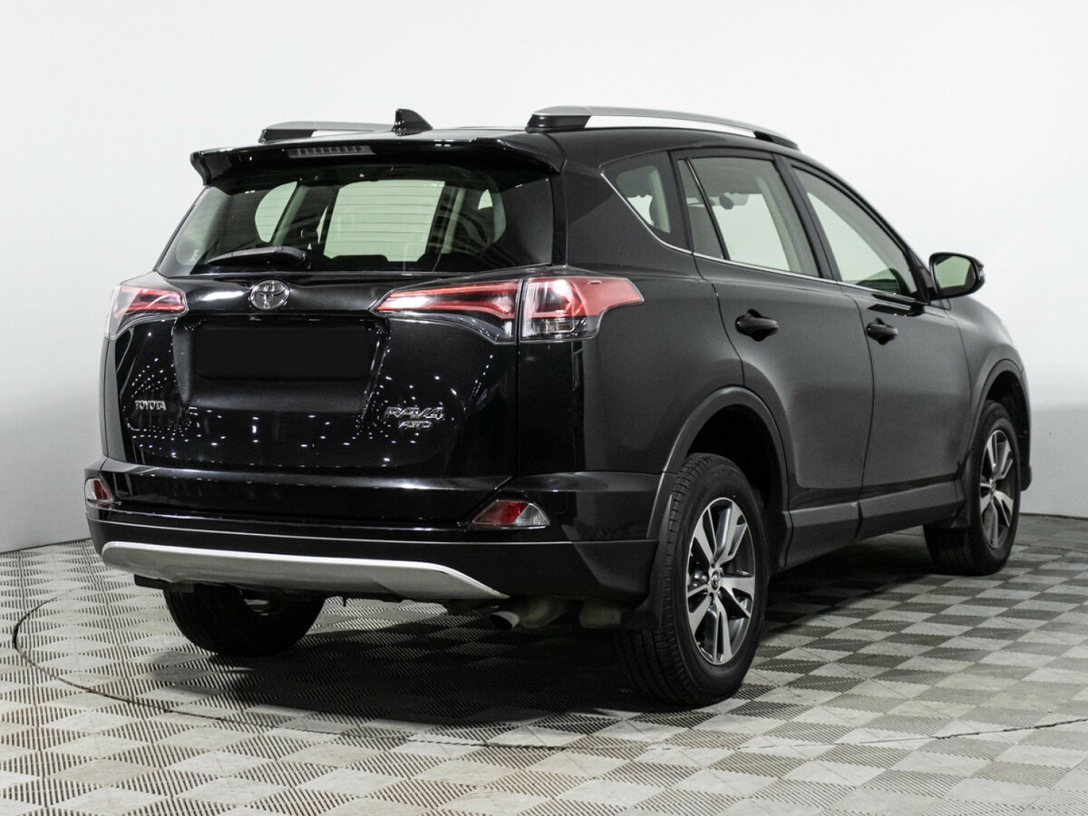 Toyota RAV4 IV (XA40) Рестайлинг, 2015 - фото №4