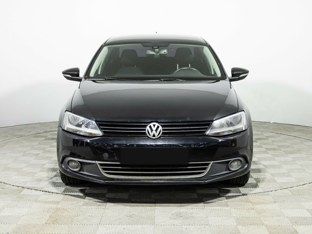 Volkswagen Jetta VI, 2013 - фото №2