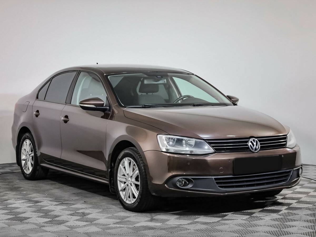 Volkswagen Jetta VI, 2014 - фото №3